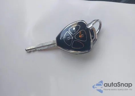 2010 Toyota Rav4 z USA, uszkodzony, nr VIN 2T3JF4DV0AW059353